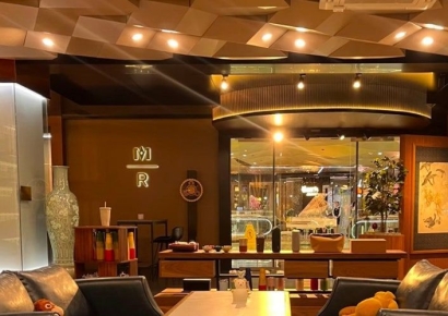 어쩐지 익숙한 스타벅스 향기가…14만원어치 커피 마시면 '라부부' 교환권도