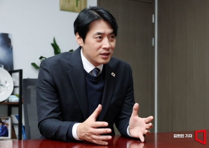 與 한준호, 정청래에 합당 제안 철회 촉구…"숙의 없는 통합은 분열"