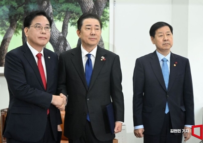 [포토] 728조 예산안 합의, 4시 본회의 처리…4.3조 감액 범위내 증액