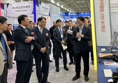 심플랫폼, '소프트웨이브 2025'서 실전형 AX 기술로 산업·생활 혁신 적용 사례 선보여