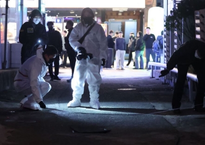 창원 모텔서 중학생 3명 찌른 20대 … 입실 전 흉기 구매