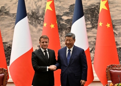 마크롱, 시진핑에 "지금처럼 양국 대화 중요한 때 없다"