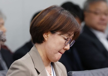 유탄 맞았다는 김현지 "김남국과 누나·동생 사이 아냐…인사권? 그거 아냐"