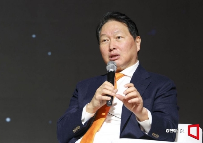 '승부사' 최태원 "SK하이닉스 지금보다 10배 더 커져야"…HBM, 우연 아니었다