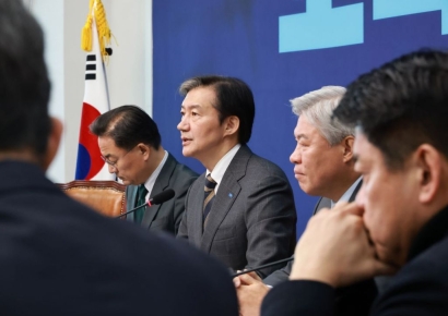 조국 "내란재판부 설치법, 분명 위헌 소지 有"