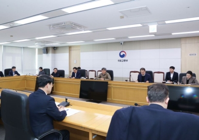 "주택공급·주거복지 정책 속도내자" 실무진 머리맞댄 국토부 차관