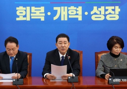 [포토] 김병기 "안부수 진술번복 뒤엔 회유 정황…정치검찰 끝장보겠다"