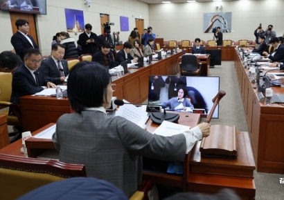 [포토] 과방위, 쿠팡 침해사고 청문회 17일 개최…김범석 증인 채택