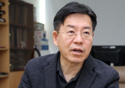 [신년인터뷰]"2금융권 금리 환경에 취약…규제 낮추고 소비자 혜택 늘려야"