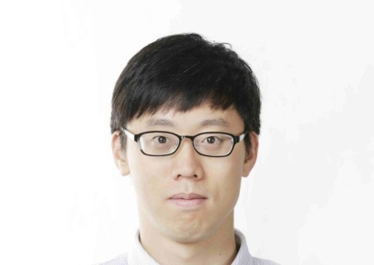 UNIST, 학문의 별 두 개 밝히다… 교수 2명 ‘우수성과 50선’ 동시 선정