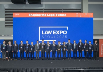 [최석진의 로앤비즈]국내 첫 법률 B2B 박람회 '성황'… AI 중심 법률산업 대전환 예고