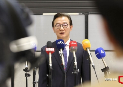 李대통령, '통일교 금품 의혹' 전재수 장관 사의 수용…현직 장관 첫 낙마