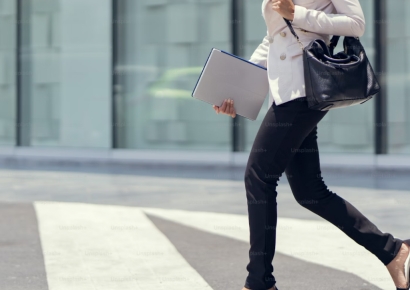 40분 일찍 출근했다고 해고된 여성…법원도 "정당하다" 판결 왜?