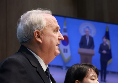 국힘 인요한 의원직 사퇴…김종혁 "尹 가까이하다 이미지 안 좋아져"