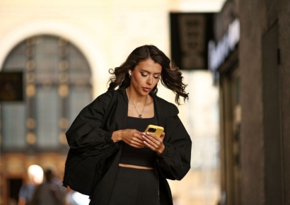 휴대폰에 '이것' 검색했다가 끌려가…러 청년 처벌받은 '이 법'