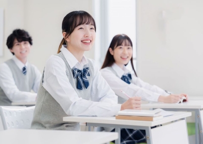 부산 도심 한복판서 펼치는 ‘입시 로드맵’… 롯데百-메가스터디교육 맞손