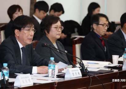 [포토] 인사말하는 정기현 의료혁신위원장