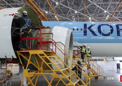 [르포]15년 경력 현장 정비사가 AI 인력으로…대한항공의 실험[AI시대, 일자리가 바뀐다]