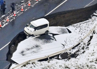 "日 대지진 발생 시 20만명 사망 추정"…여행객도 '이것' 챙겨야