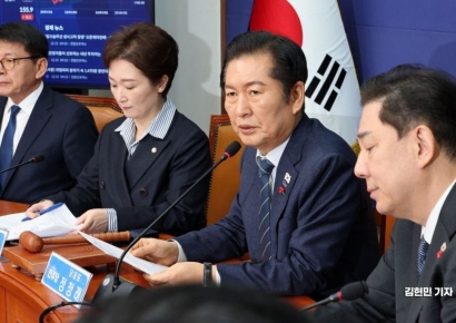 [포토] 정청래 “추경호·박성재 등 구속영장 기각, 납득 어려워”