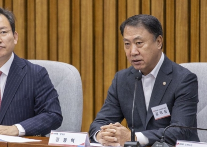 국민의힘, 2030 표심 공략…정년연장·새벽배송 이슈몰이 