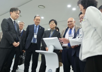 세브란스, 韓·日 장관에 첨단 의료기술 선봬