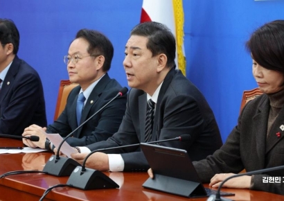 [포토] 김병기 "기술유출은 안보범죄…'간첩법 개정안' 국힘 결단 촉구"