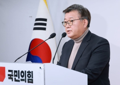 '한동훈 때리기'로 지지층 결집…국힘 안팎 우려