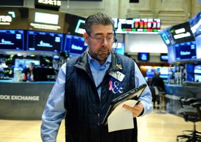 [뉴욕증시]11월 고용 둔화에 다우·S&P 하락…테슬라 사상 최고, 유가는 4년 이래 최저