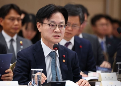 고려아연 美 제련소에 힘 싣는 정부…"재무 부담에도 전략적 판단"