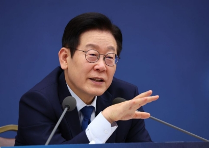 李대통령 "발전공기업 5개나 왜 있나…효율화 이유로 근로 조건 악화 안 돼"