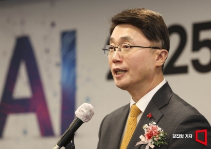 [포토] 축사하는 류제명 과기부 제2차관