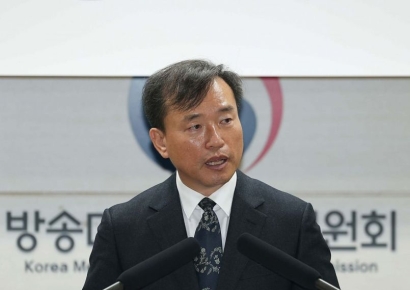 방미통위원장 "기업은 '인간 존엄성' 생각해야…좋은 규제가 진흥"