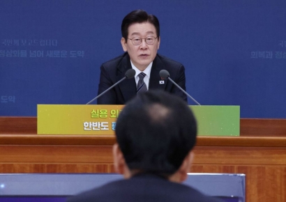 '불합리한 관성' 꼬집은 李대통령…'초코파이 사건'·'생리대 가격'·'교통범칙금 차등'