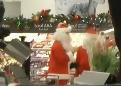 마트서 수백만원 음식 훔치고는 무료나눔…도둑이 된 산타 "우리가 로빈후드"