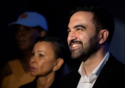 "무상버스·무상교육"...내년 선거 '감당 가능한 생활비' 전략 띄운 맘다니, 트럼프 발목 잡나