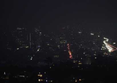 "집에서 나오지 말라"…암흑천지에 모든 게 올스톱 샌프란