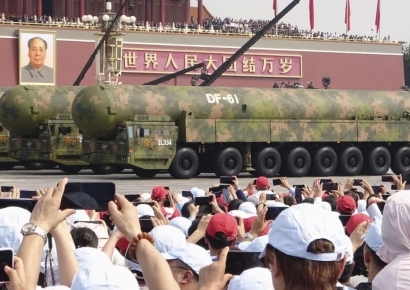 "美국방부, 中 격납고 3곳에 ICBM 100기 이상 배치 판단"