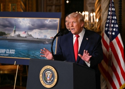 트럼프 "美해군 '황금함대' 구축…새 호위함, 한화와 협력할 것"