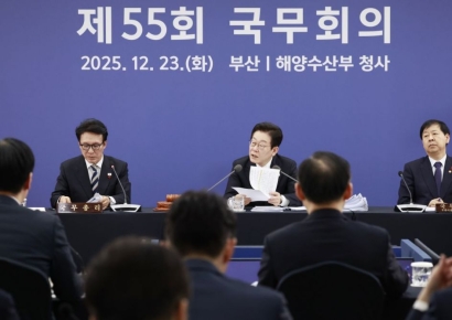 '연말 연시' 인파 안전대책 강조한 李대통령 "과하다 비난받을 정도로" 