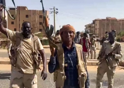 '32개월째 내전' 수단 총리, 유엔에 평화안 제출