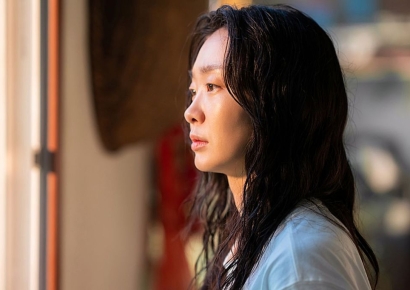 대홍수·흑백요리사2, 넷플릭스 비영어 영화·TV 동시 1위