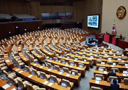 정보통신망법 개정안 본회의 통과…2박3일 필버 마무리