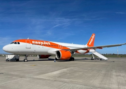 "죽은 사람 비행기에 태웠나"…12시간 이륙 지연 논란