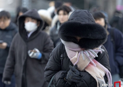 "너무 추워" 45명 응급실행·3명 심정지…체감온도 '영상 10도'에 환자 속출한 나라