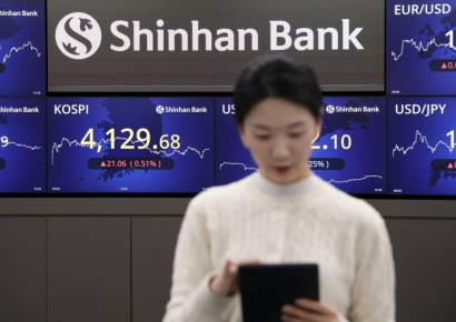 반도체 랠리에 코스피 4120선 탈환…삼성전자 '신고가' 경신