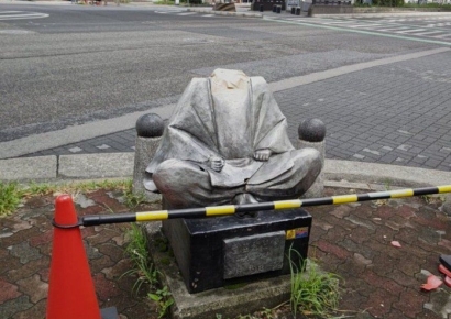 日 도요토미 히데요시 동상 목 '뎅겅'…범인은 만취 경찰관