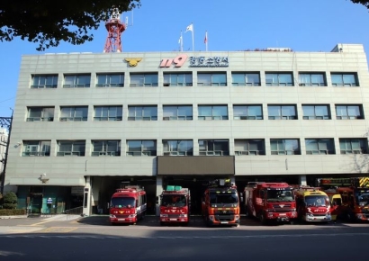 강동구 암사동 주택서 화재 '7명 날벼락'…경찰 "방화 가능성 수사 중"