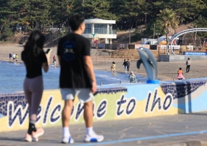 하루에 몇 보 걸으세요? 인지 기능 저하 늦추는 '5000보'