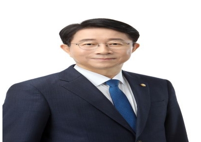 국회의장 도전 조정식, 대통령 정무특보직 사퇴